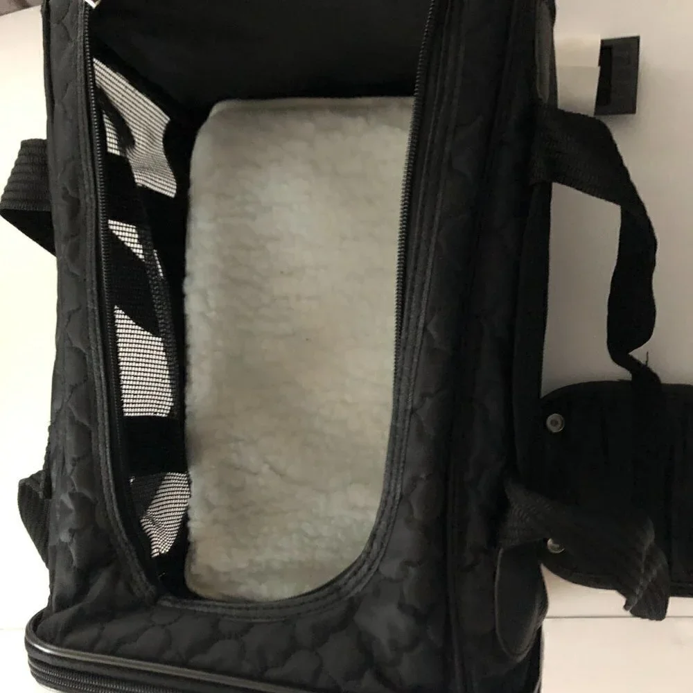 Pet Carrier, Black Lattice Stitching, Small